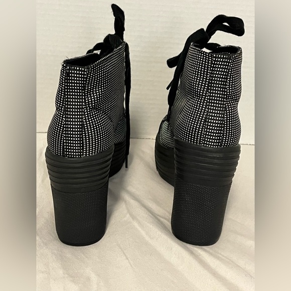 JC Play by Jeffrey Campbell - Picture 3 of 6